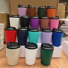 Geïsoleerde koffiebekers bedrukken | Snelle levering